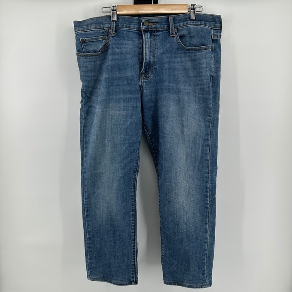 Lucky Brand 221 Straight Leg Mens Jeans Blue Wash Denim Classic Style Size 36x30 - Picture 2 of 12